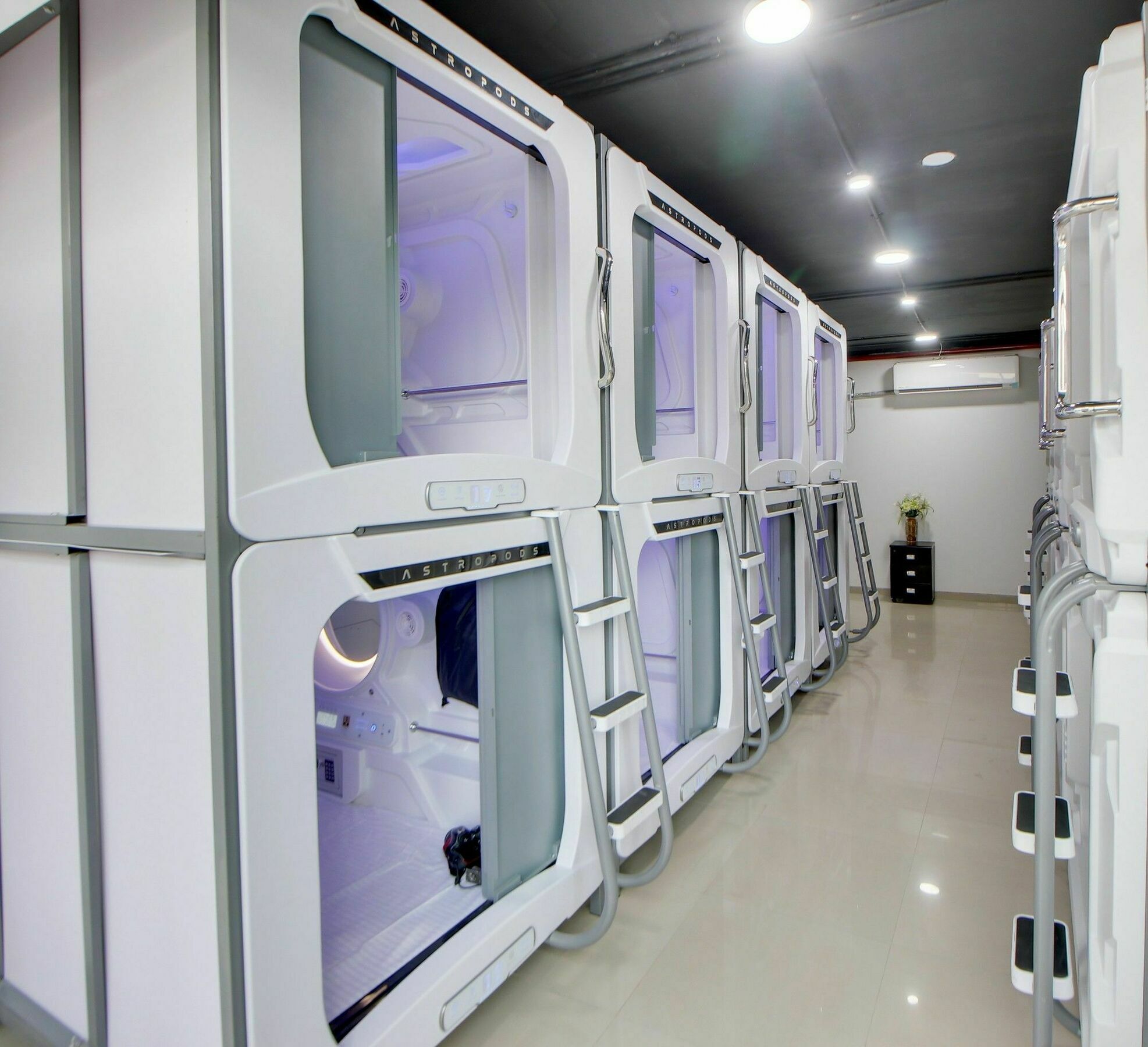 Hotel Astropods Airport, Mumbai. Dış mekan fotoğraf